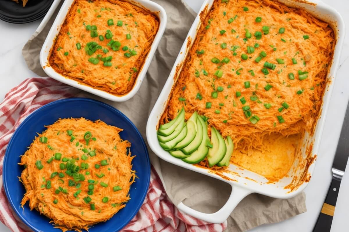 Keto buffalo chicken dip